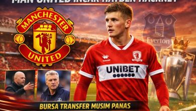 Manchester United incar Hayden Hackney