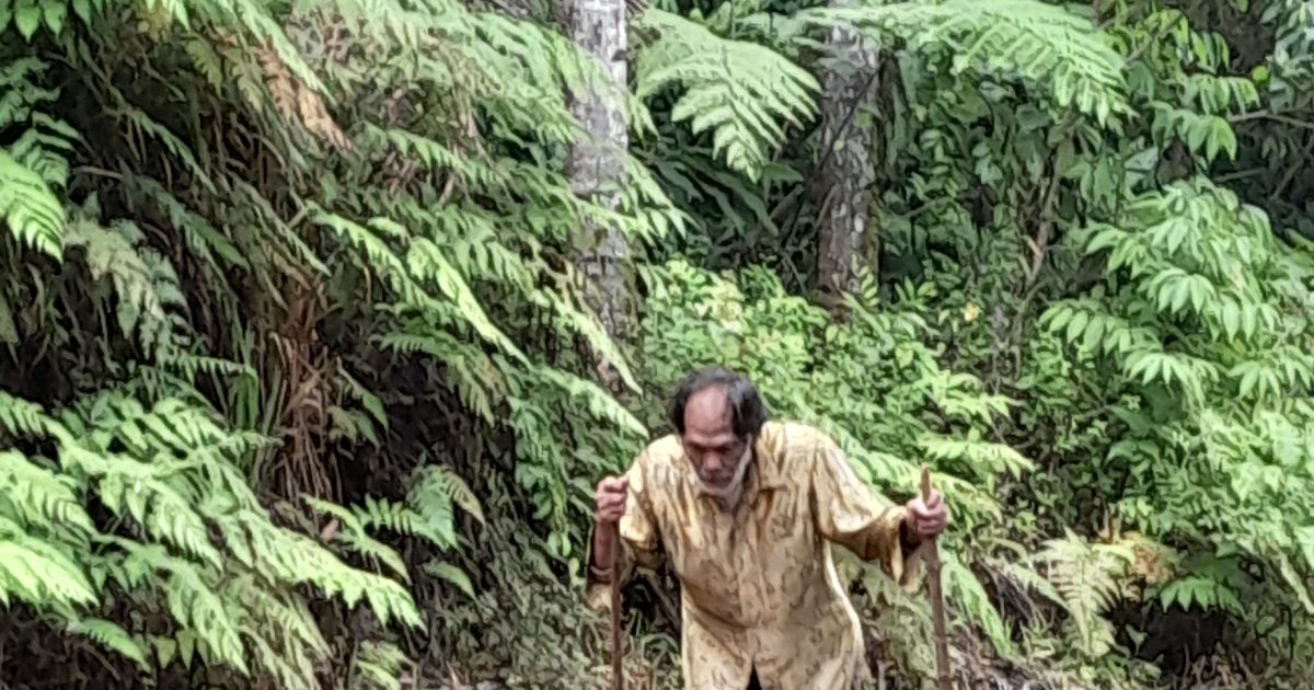 Opa Bereth Paat Jajaki Puncak Agotey