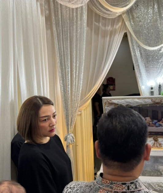 MEP Hadir Duka Korban Megamall Manado