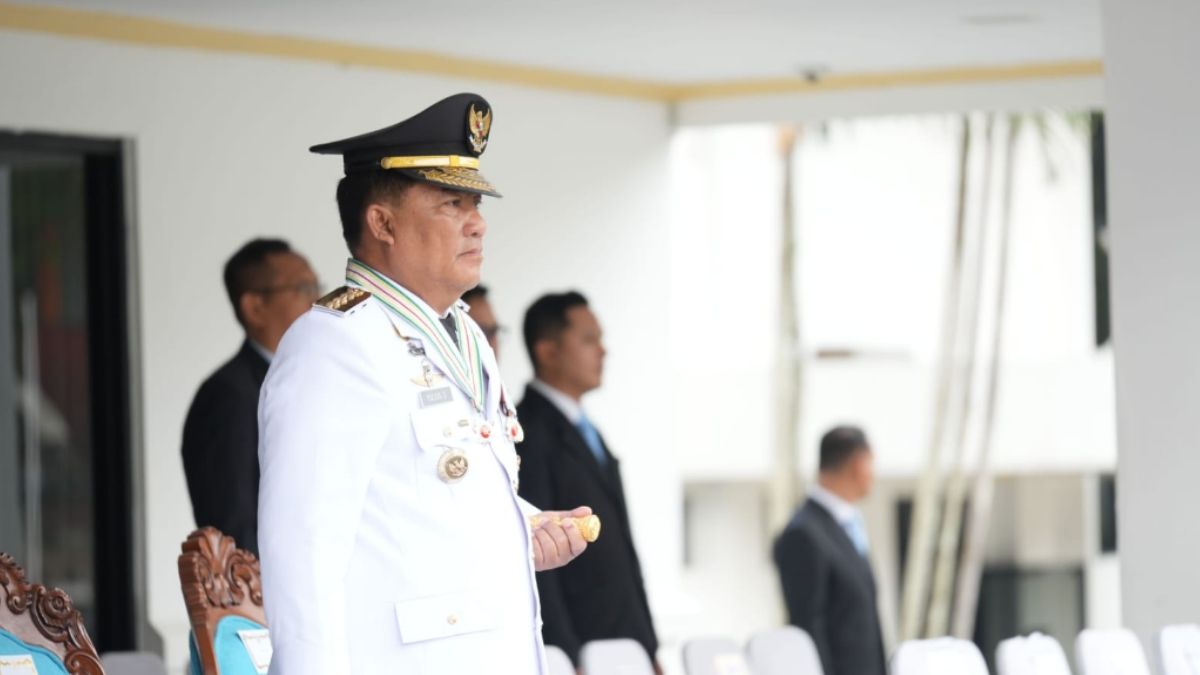 Yulius Selvanus Tokoh Kehormatan IPDN